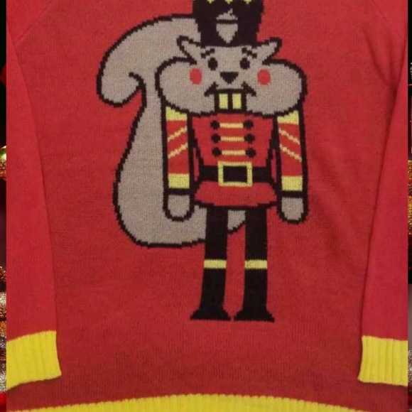 Norther Pole Womens Squirrel Nutcracker Christmas Long Sleeve Lightweight Medium - Picture 4 of 5